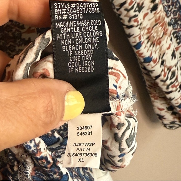 AB STUDIO Blue and White Women's Top - Picture 7 of 11